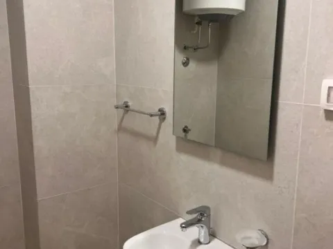 Prodaja, stan, 58m², Pobrežje, Podgorica - image 7