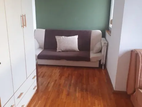 Izdavanje, jednosoban stan, 32m², Bulevar Evrope, Novi Sad Sve Podlokacije - image 7