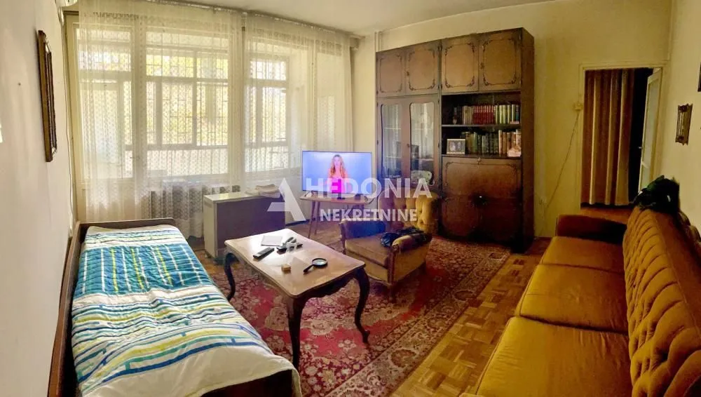 Prodaja, dvosoban stan, 71m², Šumice, Beograd