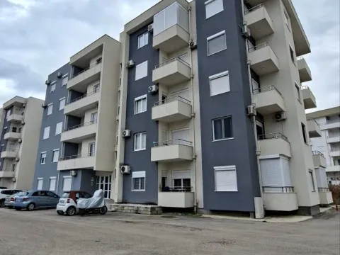 Stan in Ulcinjsko Polje