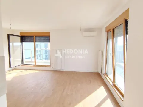 Rent, four bedroom apartment, 131m², Zemun Sve Podlokacije, Beograd - image 1