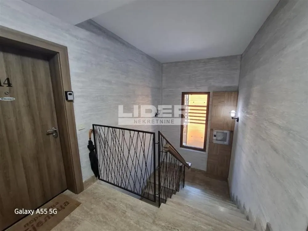 Prodaja, dvosoban stan, 64m², Sloboda, Zlatibor
