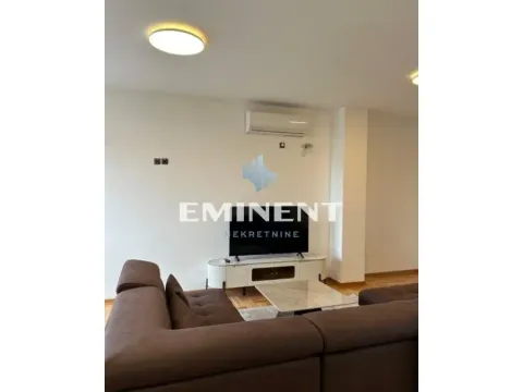 Rent, three bedroom apartment, 100m², Savski Venac, Beograd - image 2