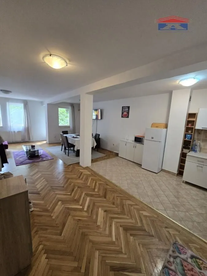 Prodaja, trosoban stan, 92m², Bulevar Oslobodjenja, Novi Sad Sve Podlokacije