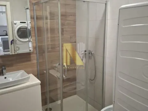 Izdavanje, jednosoban stan, 41m², Bulevar patrijarha Pavla, Novi Sad Sve Podlokacije - image 8