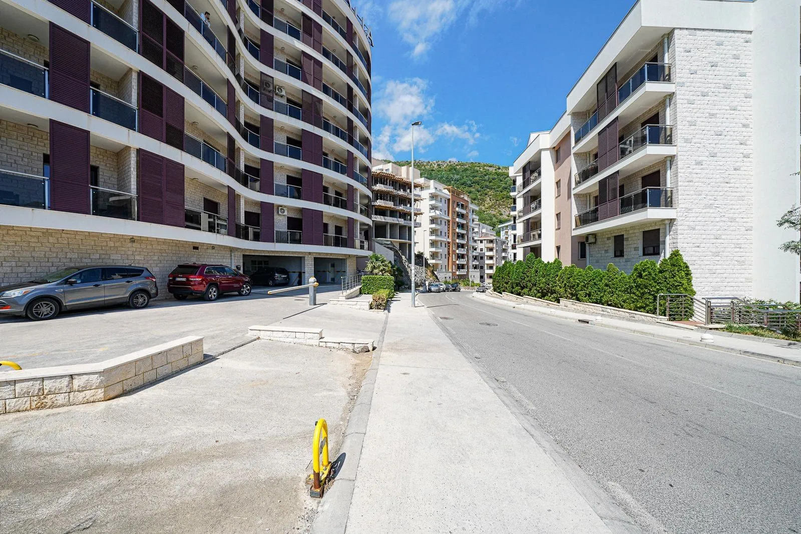Sale, one bedroom apartment, 50m², Bečići, Budva