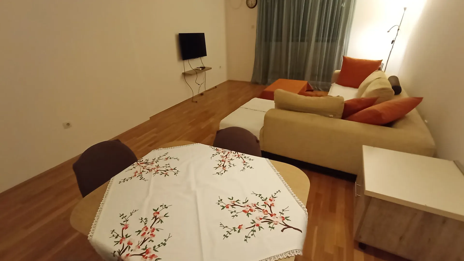Rent, one bedroom apartment, 51m², Ljubović, Podgorica