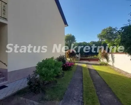 Prodaja, kuća, 194m², Šid, Srbija - image 23