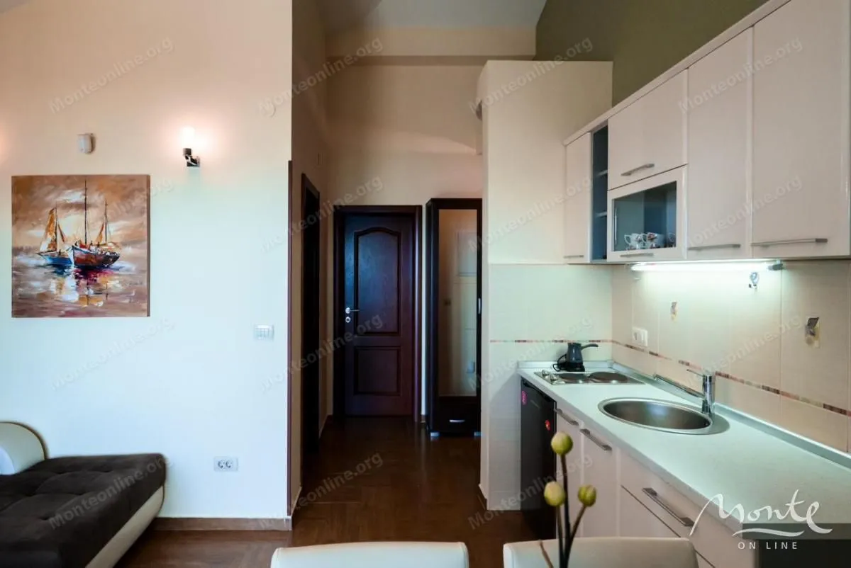 Prodaja, kuća, 252m², Šušanj, Bar