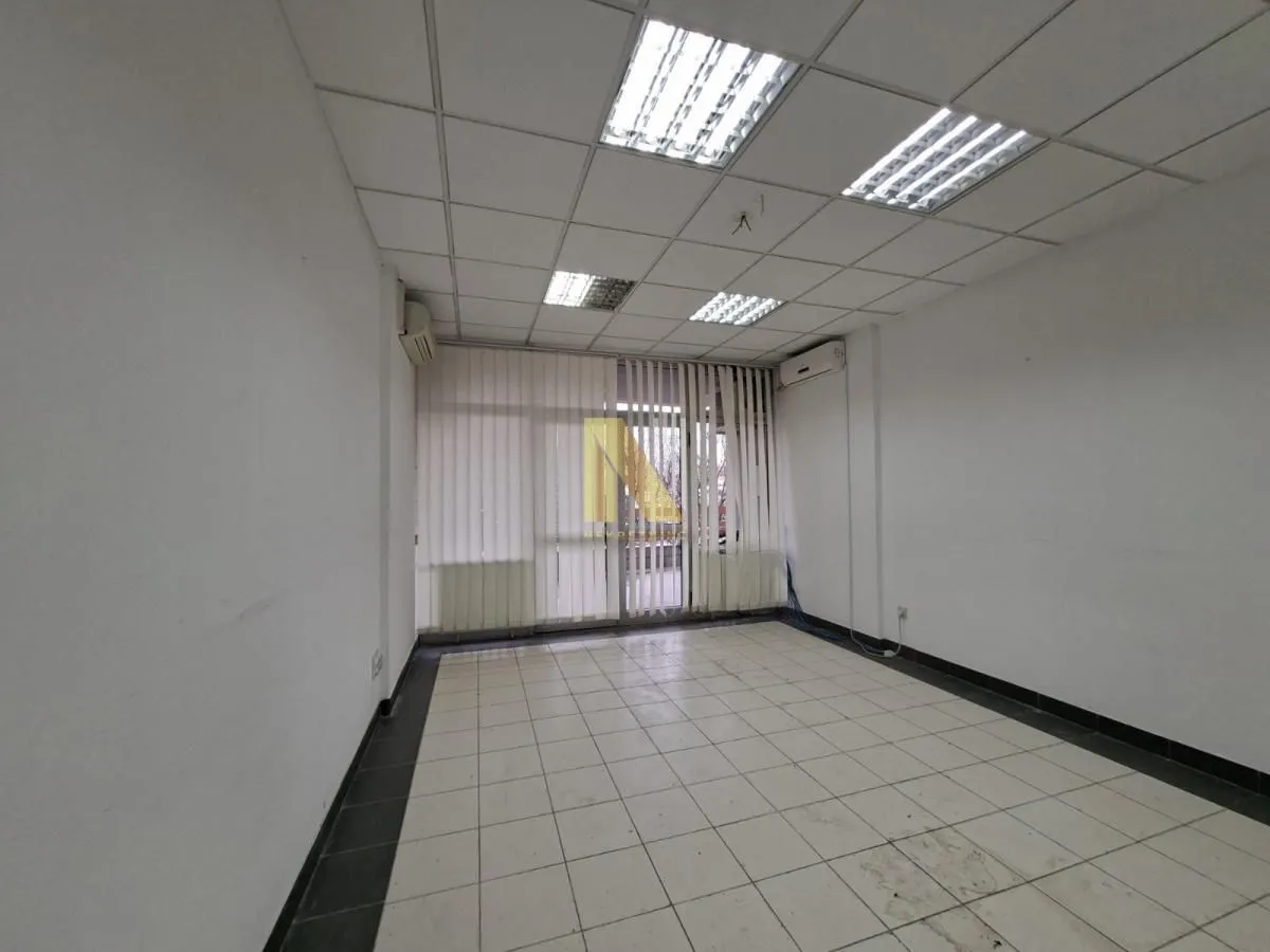 Rent, office space, 395m², Bulevar Oslobodjenja, Novi Sad Sve Podlokacije