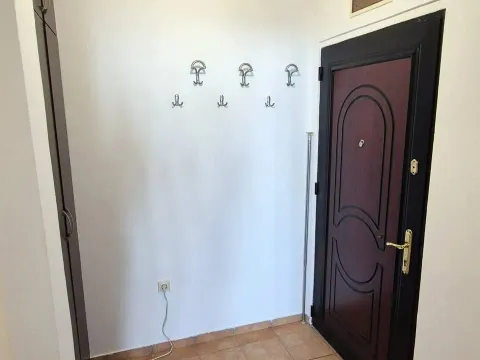 Prodaja, jednosoban stan, 56m², Centar, Bar - image 4