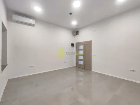 Rent, office space, 55m², Centar, Podgorica - image 8