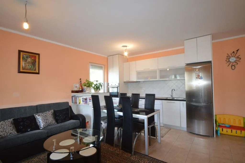 Prodaja, dvosoban stan, 76m², Topla, Herceg Novi