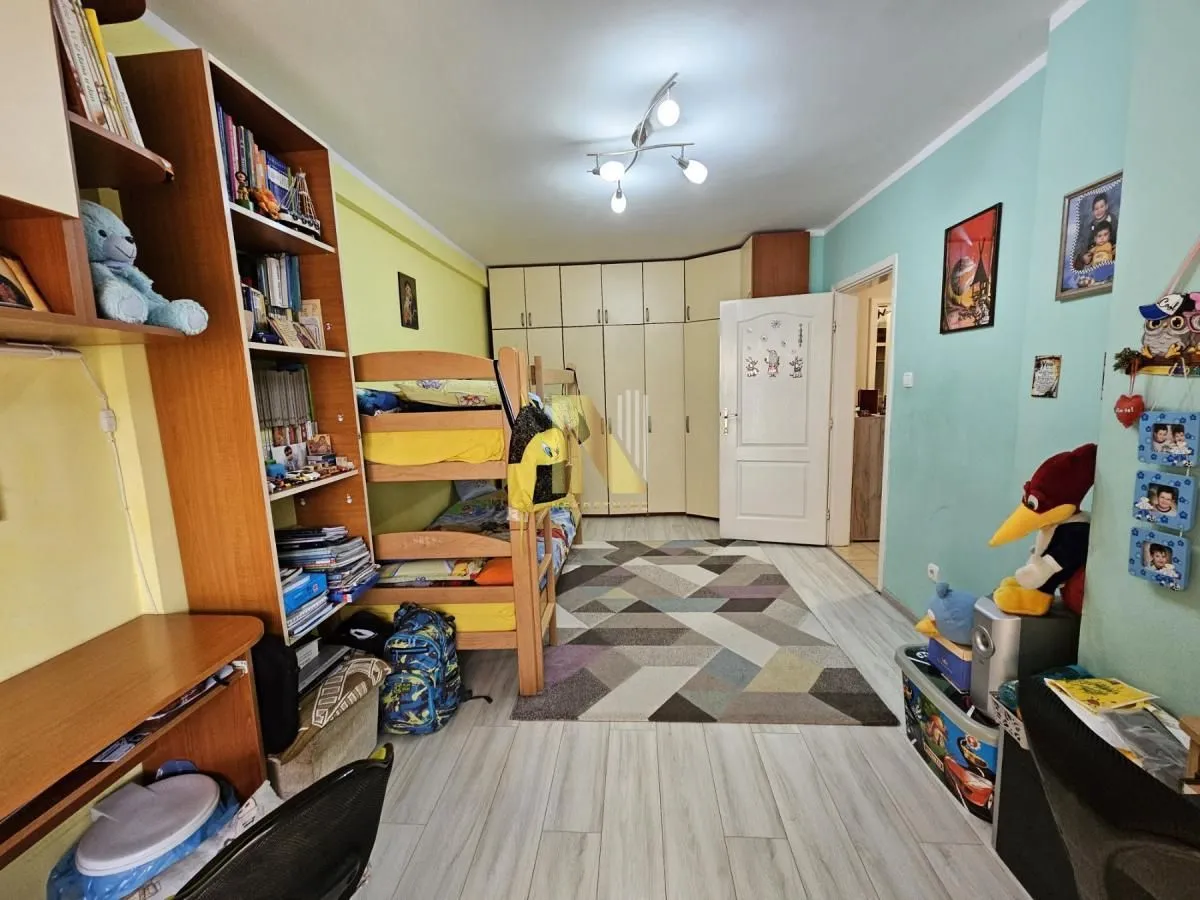 Prodaja, trosoban stan, 68m², Nova Detelinara, Novi Sad Sve Podlokacije