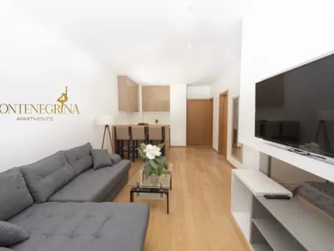 Izdavanje, garsonjera, 30m², Budva, Crna Gora - image 4