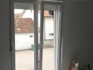 Izdavanje, poslovni prostor, 1200m², Zemun Ugrinovci, Zemun Sve Podlokacije - image 11