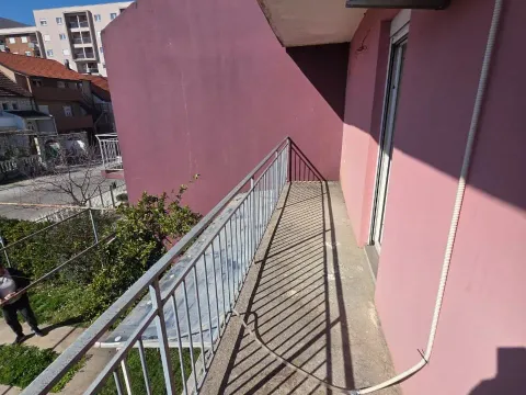 Prodaja, kuća, 86m², Stari Aerodrom, Podgorica - image 8