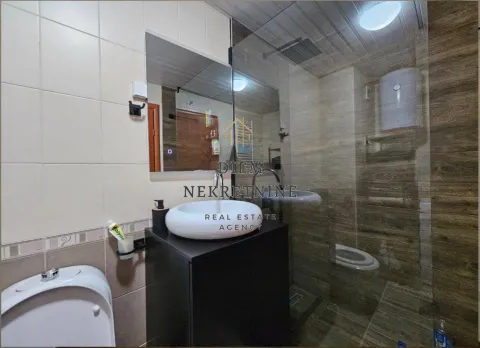 Prodaja, dvosoban stan, 76m², Centar, Bar - image 3