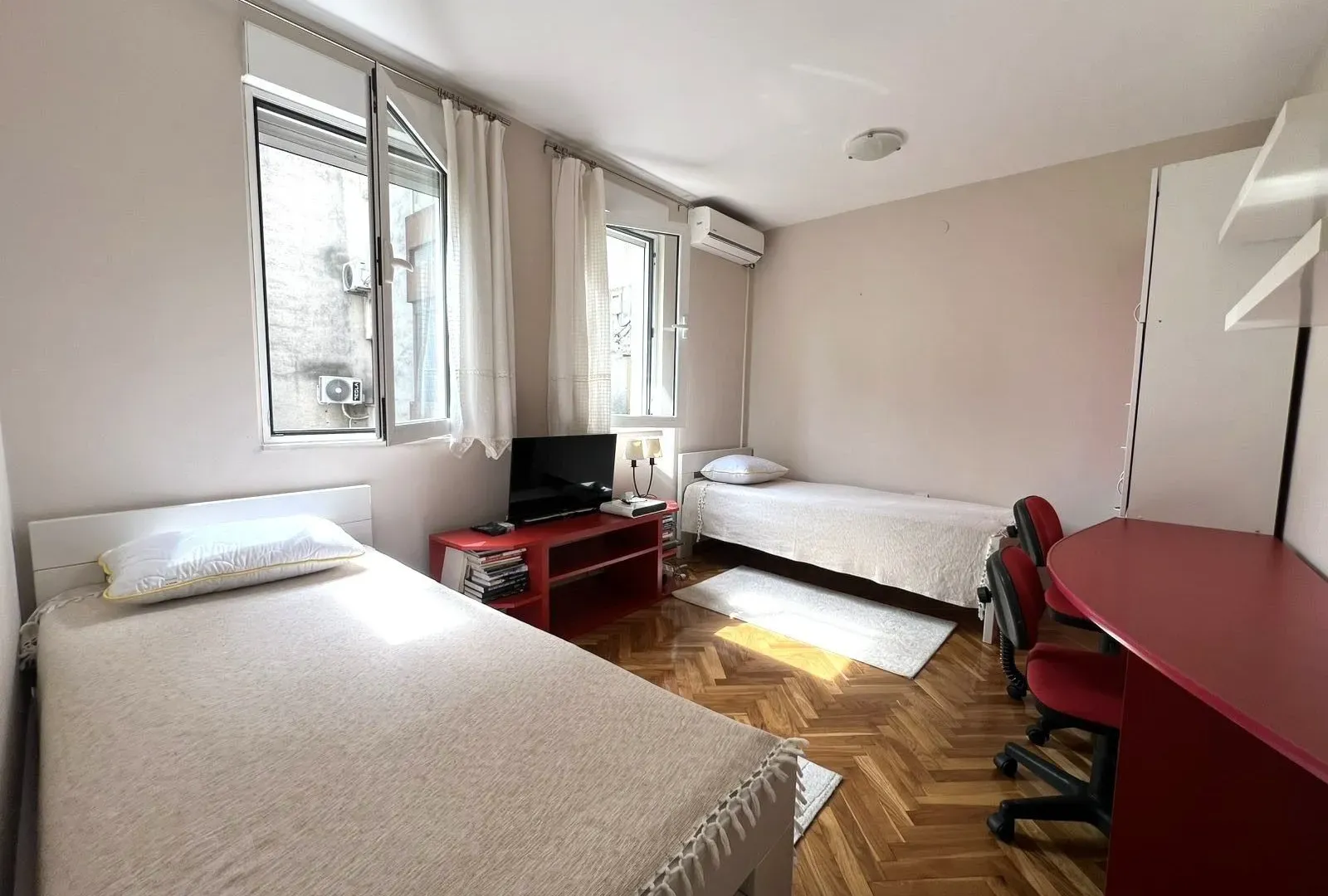 Rent, three bedroom apartment, 90m², Blok 6, Podgorica