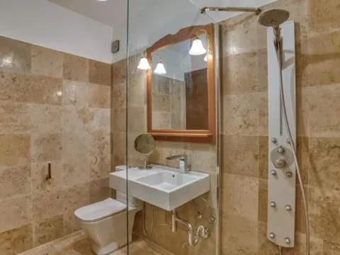 Prodaja, dvosoban stan, 90m², Podgorica, Crna Gora - image 6