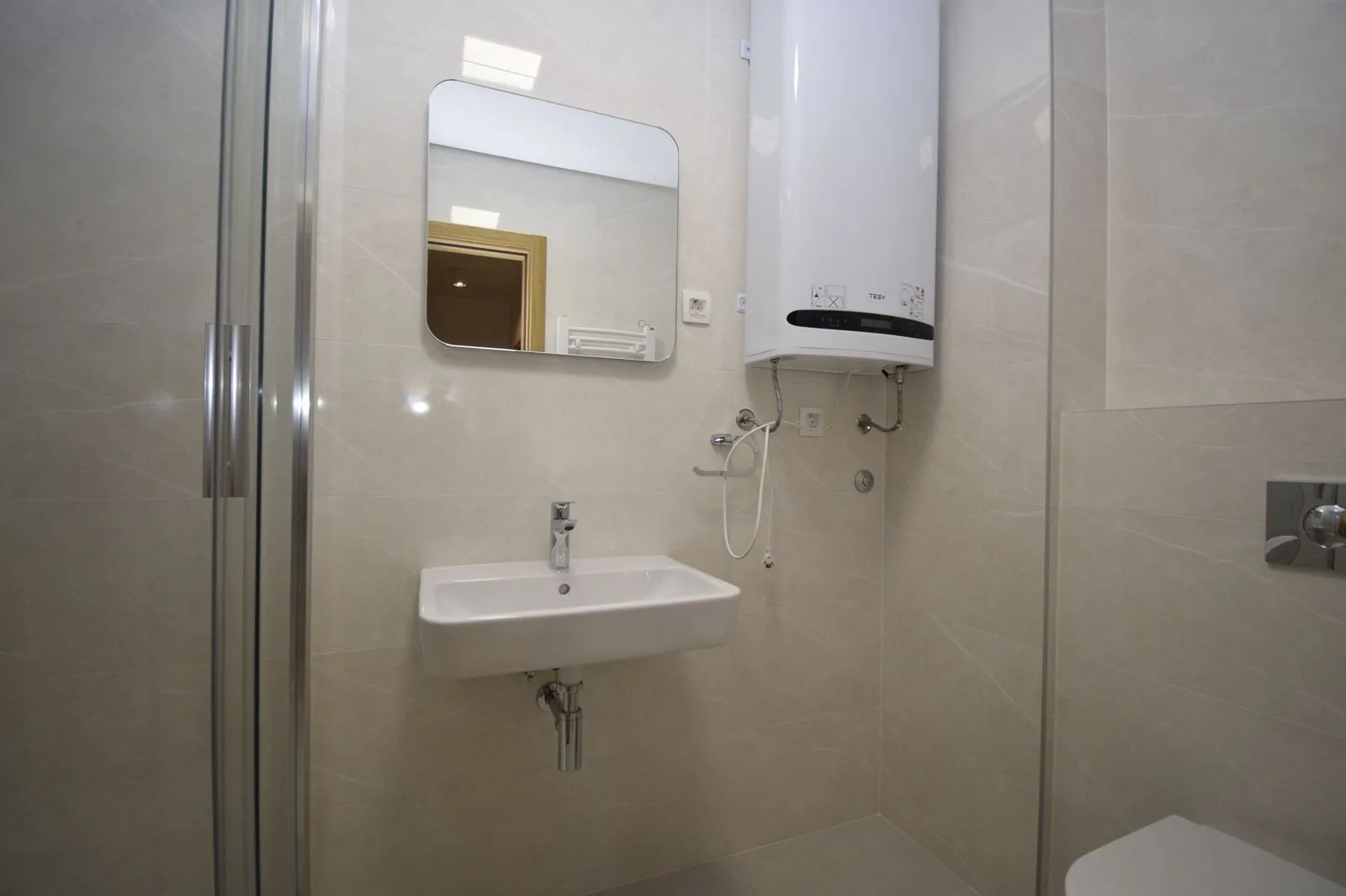 Rent, two bedroom apartment, 71m², New City, Podgorica