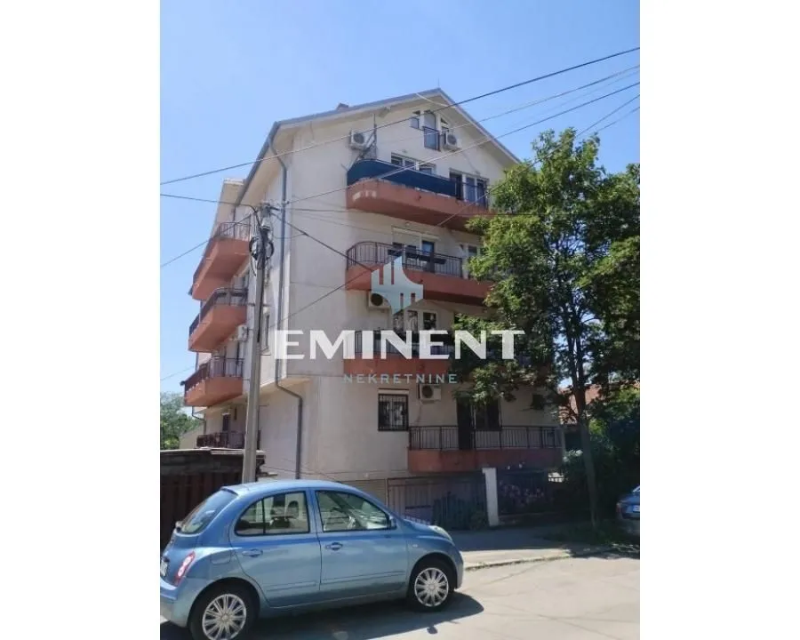 Prodaja, stan, 80m², Autokomanda, Voždovac Sve Podlokacije