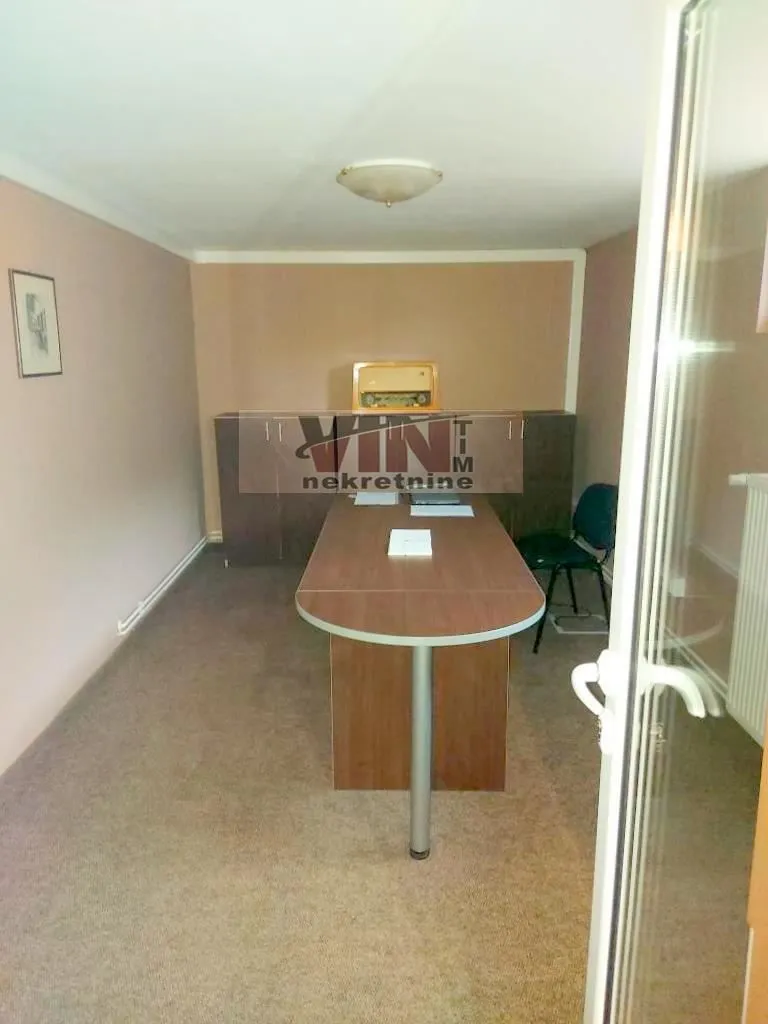 Sale, house, 500m², Jajinci, Voždovac Sve Podlokacije