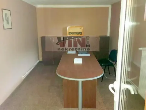 Prodaja, kuća, 500m², Jajinci, Voždovac Sve Podlokacije - image 18