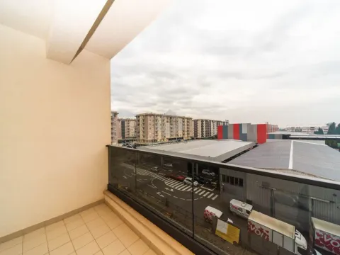 Izdavanje, jednosoban stan, 47m², City Kvart, Podgorica - image 8