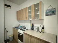 Izdavanje, jednosoban stan, 45m², Tivat, Crna Gora - image 5