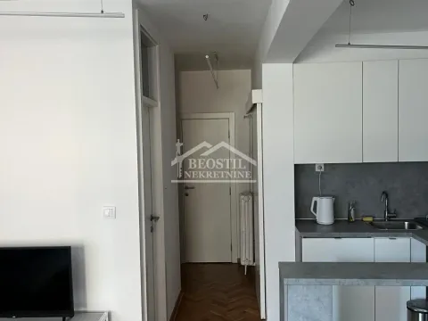 Prodaja, jednosoban stan, 34m², Kalenić Pijaca, Vračar Sve Podlokacije - image 5