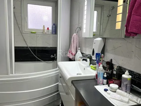 Sale, one bedroom apartment, 162m², Pantelej, Niš - image 3