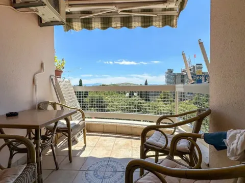 Rent, two bedroom apartment, 85m², Preko Morače, Podgorica - image 16