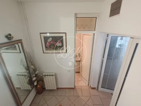 Prodaja, kuća, 256m², Zemun Sve Podlokacije, Beograd - image 18