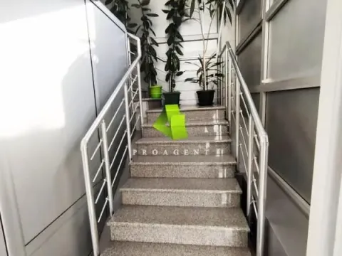 Sale, office space, 109m², Medijana, Niš - image 8