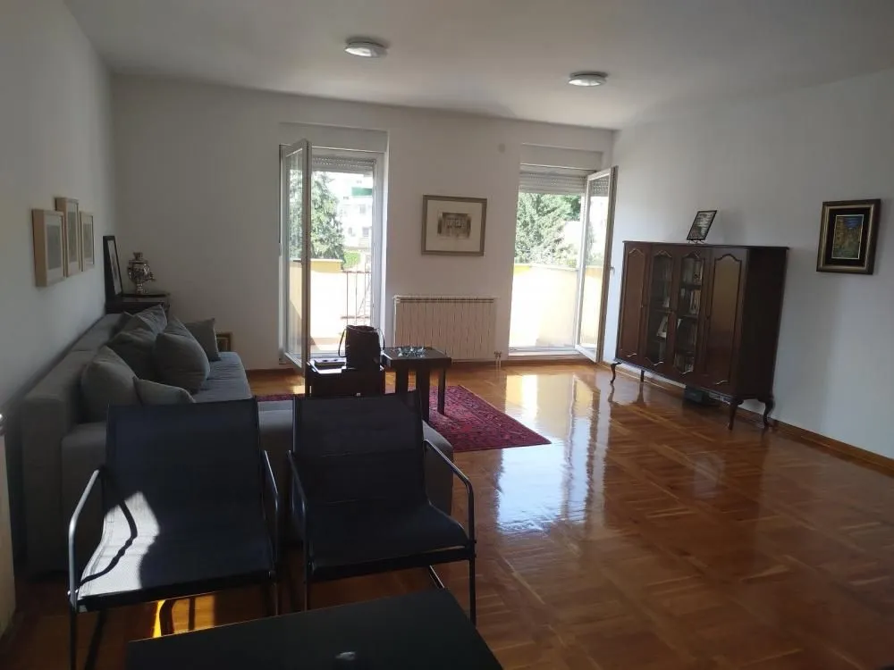 Prodaja, dvosoban stan, 69m², Stari Košutnjak, Rakovica