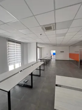 Izdavanje, poslovni prostor, 158m², Centar, Budva - image 2