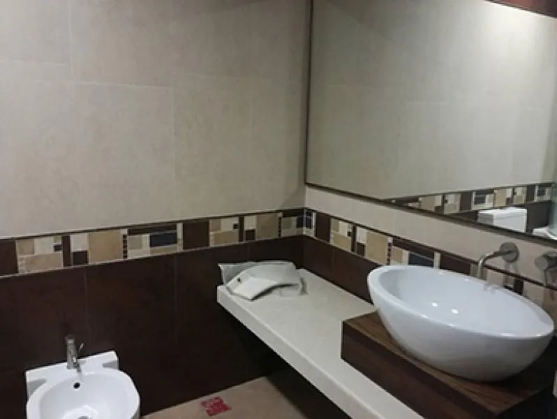 Rent, three bedroom apartment, 180m², Kalenić Pijaca, Vračar Sve Podlokacije