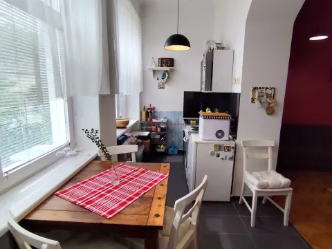 Prodaja, kuća, 55m², Centar, Subotica - image 11