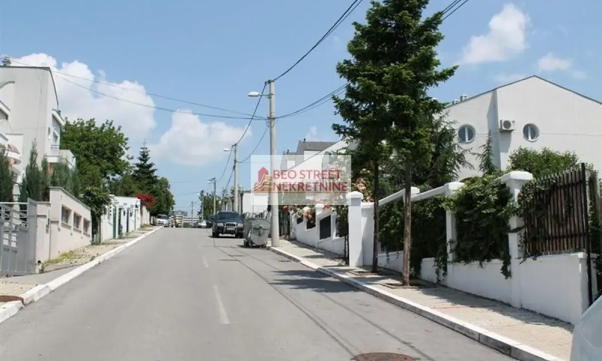 Prodaja, kuća, 215m², Savski Venac, Beograd