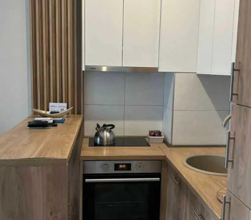 Izdavanje, garsonjera, 30m², City Kej, Podgorica