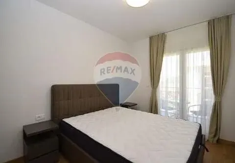 Izdavanje, dvosoban stan, 70m², City Kvart, Podgorica - image 7