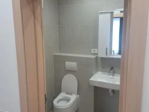 Sale, one bedroom apartment, 70m², Tivat, Crna Gora - image 9
