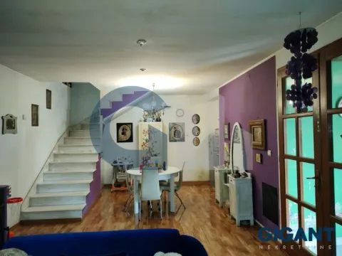 Prodaja,  kuća, 235m2, Šumice, Beograd