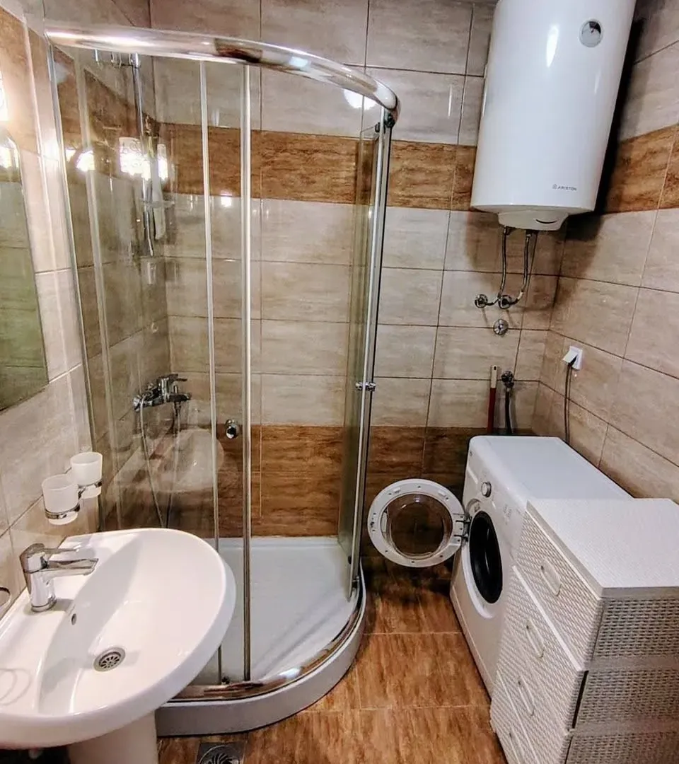 Rent, two bedroom apartment, 55m², Budva okolina, Budva