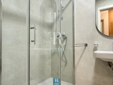 Rent, one bedroom apartment, 43m², Pobrežje, Podgorica - image 11