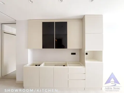 Sale, one bedroom apartment, 48m², Bečići, Budva - image 13