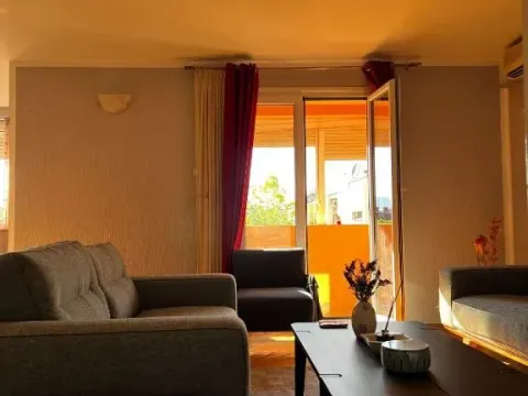 Prodaja, trosoban stan, 103m², Centar, Podgorica - image 3