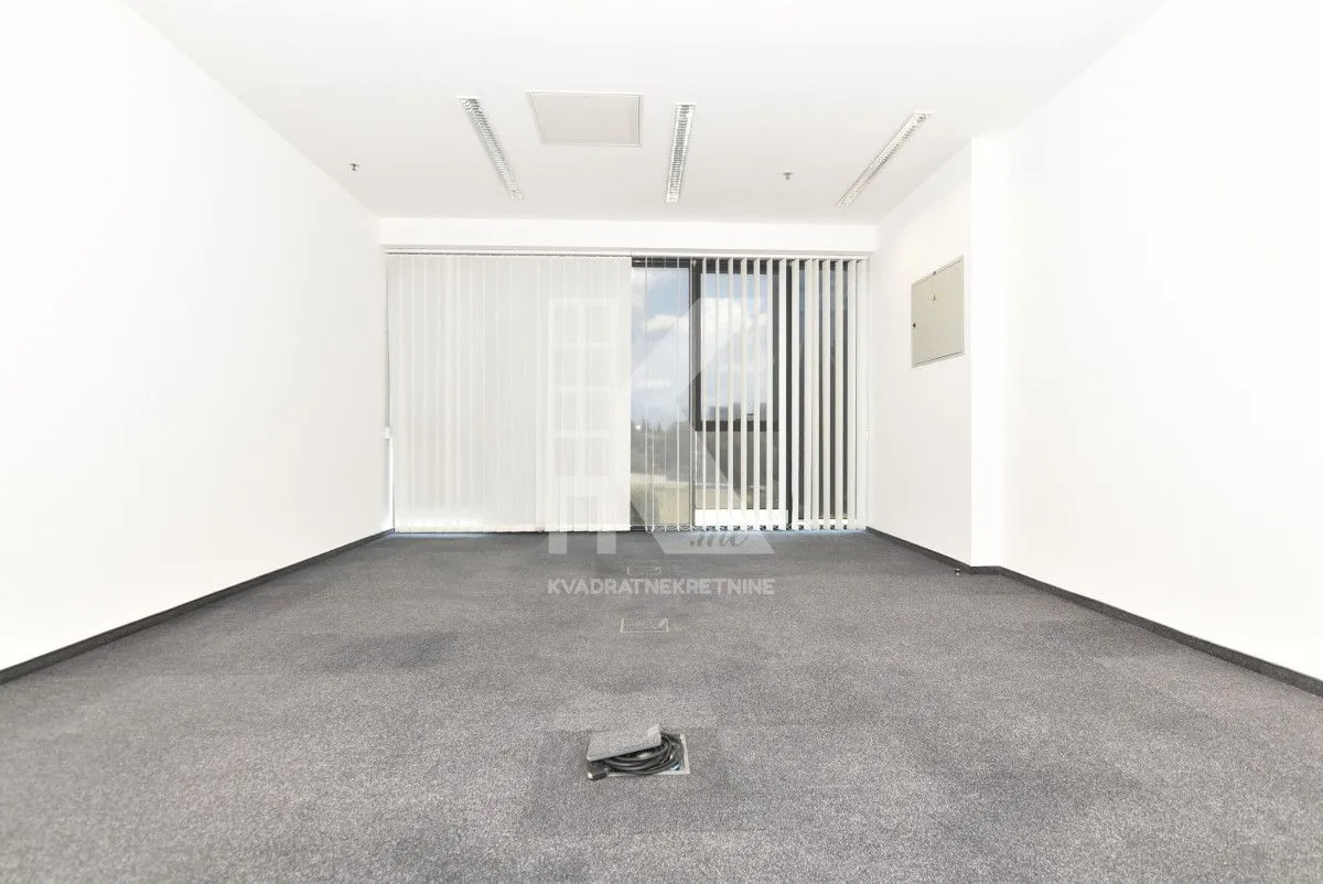 Rent, office space, 220m², Preko Morače, Podgorica