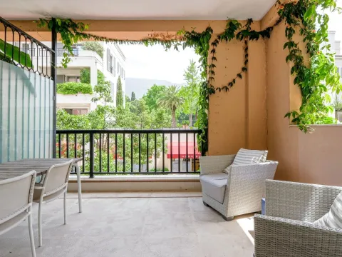 Prodaja, jednosoban stan, 68m², Tivat, Crna Gora - image 30